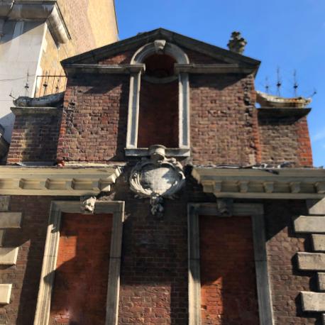 Water mist sprinkler for protecting listed buildings Water mist sprinkler for protecting listed buildings